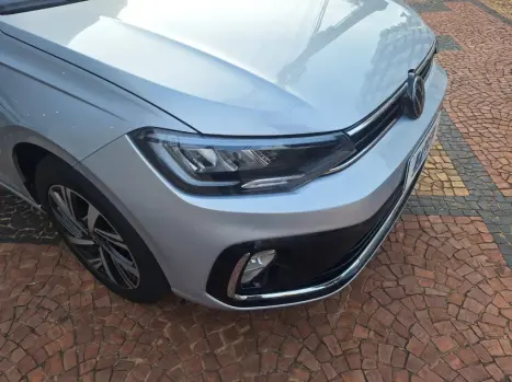 VOLKSWAGEN Virtus 1.0 4P 200 TSI FLEX HIGHLINE AUTOMTICO, Foto 17