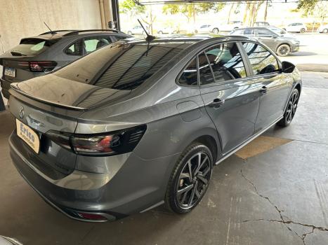 VOLKSWAGEN Virtus 1.4 4P 250 TSI EXCLUSIVE AUTOMTICO, Foto 4