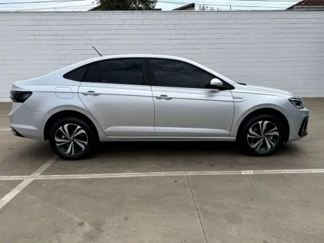 VOLKSWAGEN Virtus 1.0 4P 200 TSI FLEX COMFORTLINE AUTOMTICO, Foto 4