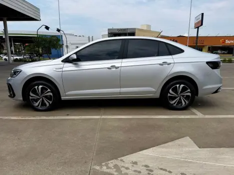 VOLKSWAGEN Virtus 1.0 4P 200 TSI FLEX COMFORTLINE AUTOM�TICO, Foto 8