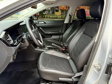 VOLKSWAGEN Virtus 1.0 4P 200 TSI FLEX COMFORTLINE AUTOM�TICO, Foto 11