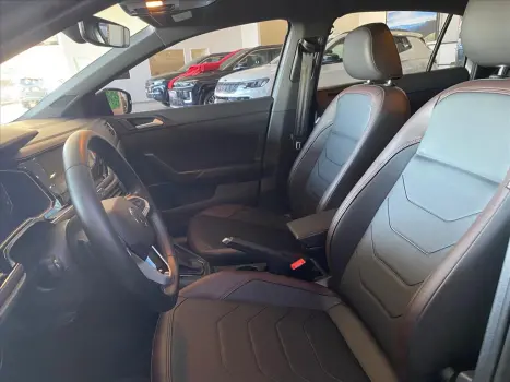 VOLKSWAGEN Virtus 1.0 4P 200 TSI FLEX HIGHLINE AUTOMTICO, Foto 12