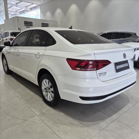 VOLKSWAGEN Virtus 1.6 4P MSI FLEX, Foto 6