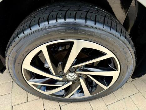 VOLKSWAGEN Virtus 1.0 4P 200 TSI FLEX HIGHLINE AUTOM�TICO, Foto 10