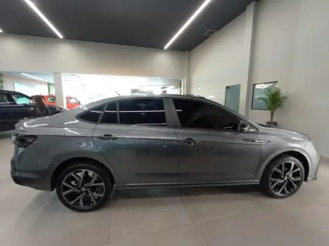 VOLKSWAGEN Virtus 1.4 4P 250 TSI EXCLUSIVE AUTOMTICO, Foto 4