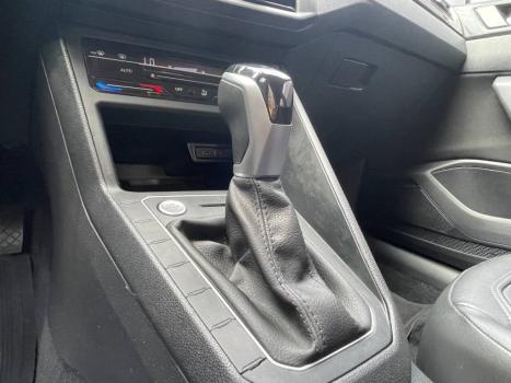 VOLKSWAGEN Virtus 1.0 4P 200 TSI FLEX COMFORTLINE AUTOM�TICO, Foto 6
