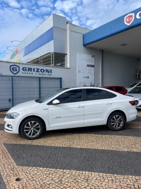 VOLKSWAGEN Virtus 1.0 4P 200 TSI FLEX COMFORTLINE AUTOM�TICO, Foto 5