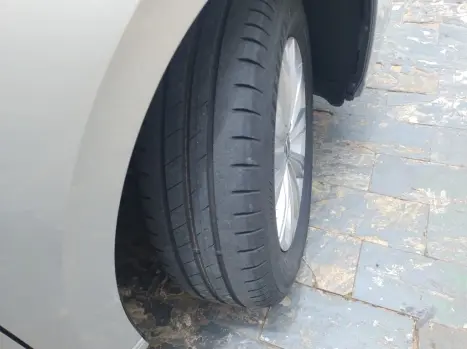 VOLKSWAGEN Virtus 1.0 4P 170 TSI AUTOM�TICO, Foto 12