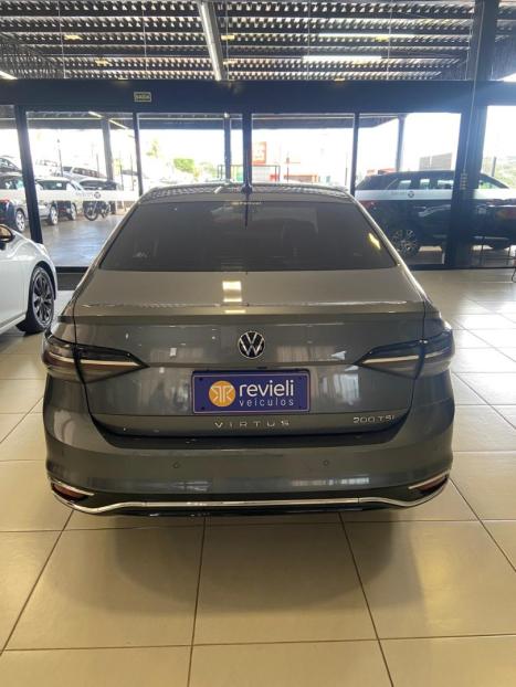 VOLKSWAGEN Virtus 1.0 4P 200 TSI FLEX COMFORTLINE AUTOM�TICO, Foto 6