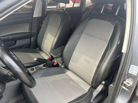 VOLKSWAGEN Virtus 1.0 4P 200 TSI FLEX HIGHLINE AUTOM�TICO, Foto 10