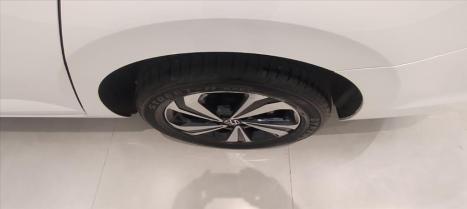 VOLKSWAGEN Virtus 1.0 4P 200 TSI FLEX COMFORTLINE AUTOM�TICO, Foto 11