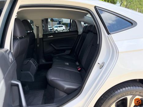 VOLKSWAGEN Virtus 1.0 4P 200 TSI FLEX COMFORTLINE AUTOM�TICO, Foto 15