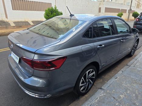 VOLKSWAGEN Virtus 1.0 4P 200 TSI FLEX HIGHLINE AUTOM�TICO, Foto 5