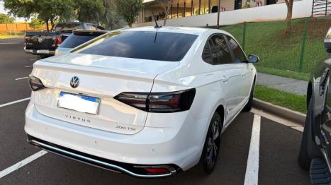 VOLKSWAGEN Virtus 1.0 4P 200 TSI FLEX COMFORTLINE AUTOM�TICO, Foto 7