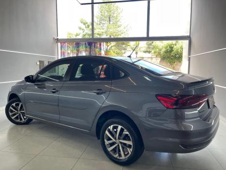 VOLKSWAGEN Virtus 1.0 4P 200 TSI FLEX COMFORTLINE AUTOM�TICO, Foto 3