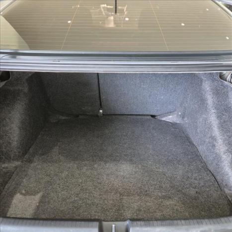 VOLKSWAGEN Virtus 1.0 4P 200 TSI FLEX HIGHLINE AUTOM�TICO, Foto 15