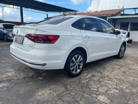 VOLKSWAGEN Virtus 1.0 4P 200 TSI FLEX HIGHLINE AUTOM�TICO, Foto 4