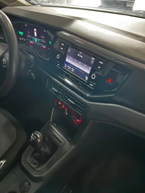 VOLKSWAGEN Virtus 1.0 4P 170 TSI AUTOM�TICO, Foto 21