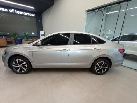VOLKSWAGEN Virtus 1.0 12V 4P 200 TSI  COMFORTLINE AUTOM�TICO, Foto 8