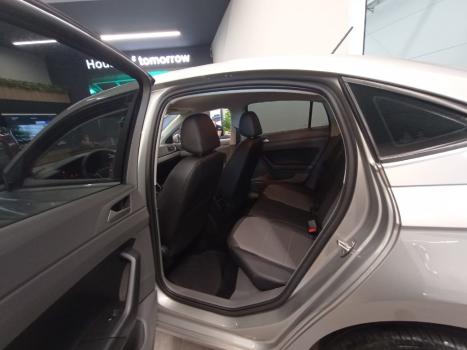 VOLKSWAGEN Virtus 1.0 12V 4P 200 TSI  COMFORTLINE AUTOM�TICO, Foto 10