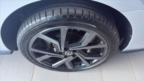 VOLKSWAGEN Virtus 1.4 4P 250 TSI EXCLUSIVE AUTOM�TICO, Foto 13