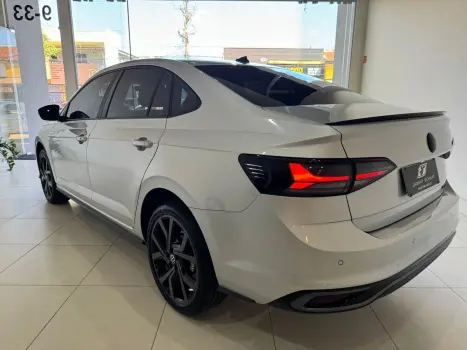 VOLKSWAGEN Virtus 1.4 4P 250 TSI EXCLUSIVE AUTOM�TICO, Foto 9