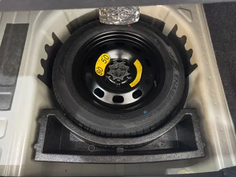 VOLKSWAGEN Virtus 1.4 4P 250 TSI EXCLUSIVE AUTOM�TICO, Foto 17