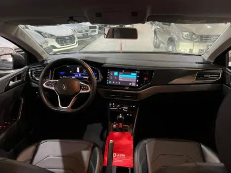 VOLKSWAGEN Virtus 1.0 4P 200 TSI FLEX HIGHLINE AUTOM�TICO, Foto 7