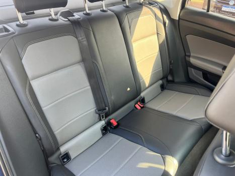 VOLKSWAGEN Virtus 1.0 4P 200 TSI FLEX HIGHLINE AUTOM�TICO, Foto 12