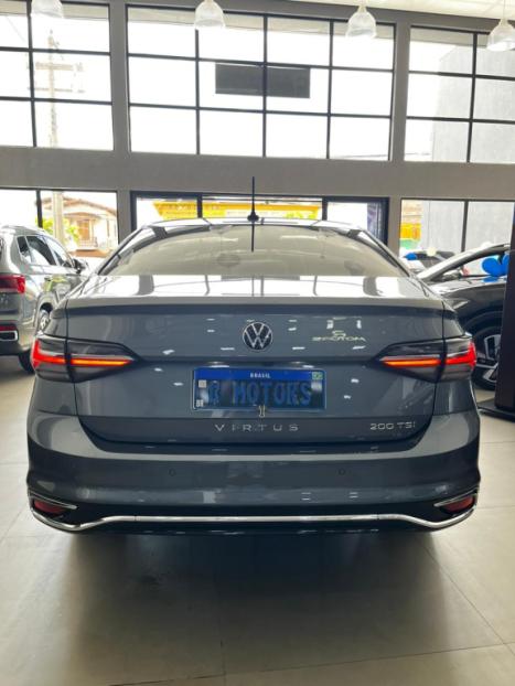 VOLKSWAGEN Virtus 1.0 4P 200 TSI FLEX HIGHLINE AUTOM�TICO, Foto 2
