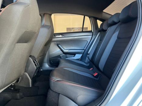 VOLKSWAGEN Virtus 1.4 4P 250 TSI GTS AUTOM�TICO, Foto 6