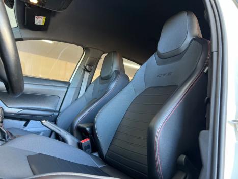 VOLKSWAGEN Virtus 1.4 4P 250 TSI GTS AUTOM�TICO, Foto 10