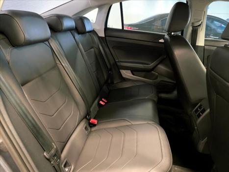 VOLKSWAGEN Virtus 1.0 4P 200 TSI FLEX COMFORTLINE AUTOM�TICO, Foto 12