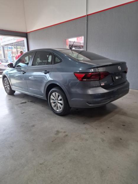 VOLKSWAGEN Virtus 1.6 4P MSI FLEX AUTOM�TICO, Foto 6