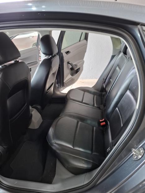 VOLKSWAGEN Virtus 1.6 4P MSI FLEX AUTOM�TICO, Foto 7