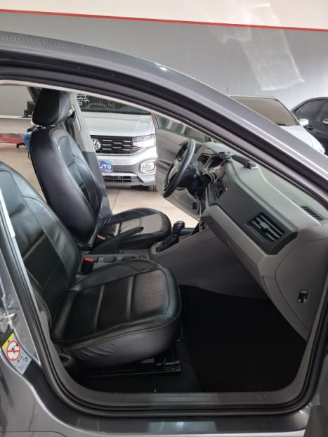 VOLKSWAGEN Virtus 1.6 4P MSI FLEX AUTOM�TICO, Foto 14