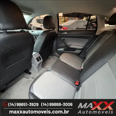 VOLKSWAGEN Virtus 1.0 4P 200 TSI FLEX HIGHLINE AUTOM�TICO, Foto 15