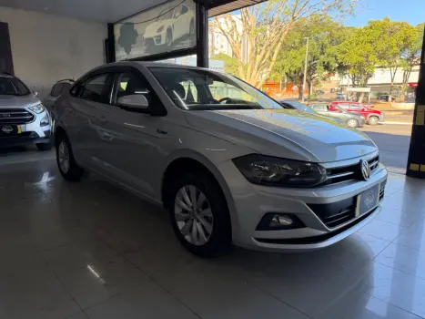 VOLKSWAGEN Virtus 1.6 4P MSI FLEX AUTOM�TICO, Foto 2