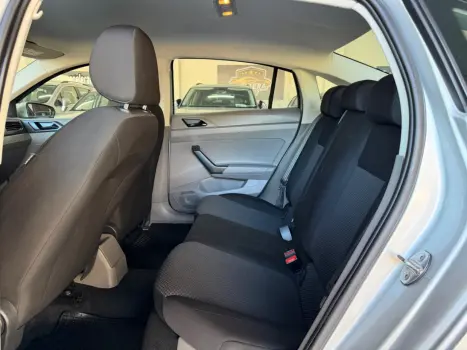 VOLKSWAGEN Virtus 1.6 4P MSI FLEX AUTOM�TICO, Foto 8
