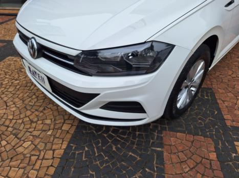 VOLKSWAGEN Virtus 1.6 4P MSI FLEX AUTOM�TICO, Foto 8