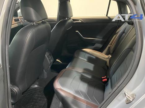 VOLKSWAGEN Virtus 1.0 4P 200 TSI FLEX HIGHLINE AUTOM�TICO, Foto 8