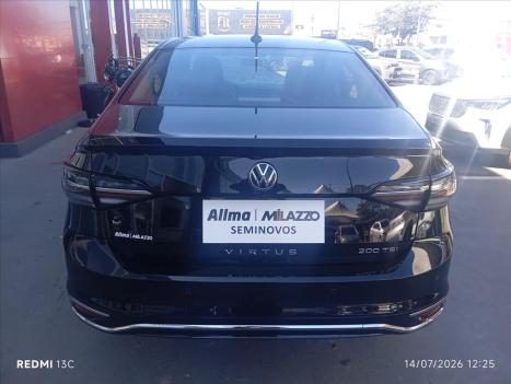 VOLKSWAGEN Virtus 1.0 4P 200 TSI FLEX COMFORTLINE AUTOM�TICO, Foto 14