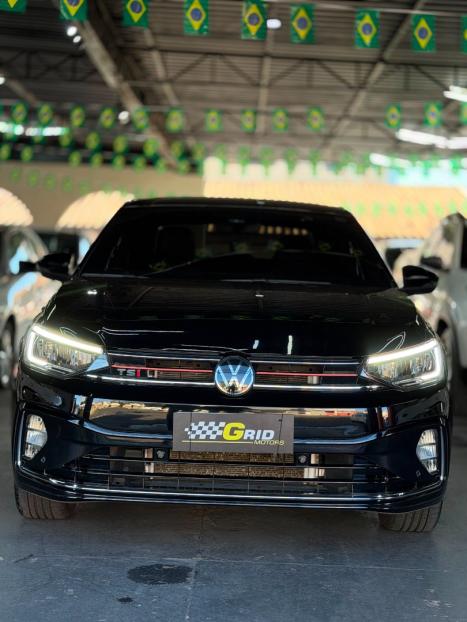 VOLKSWAGEN Virtus 1.0 4P 200 TSI FLEX HIGHLINE AUTOM�TICO, Foto 3