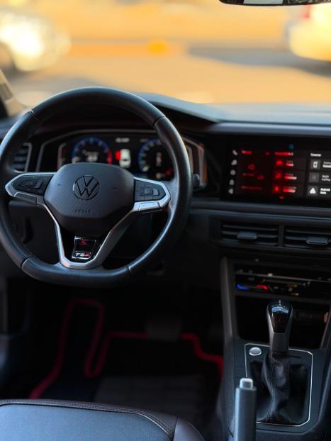 VOLKSWAGEN Virtus 1.0 4P 200 TSI FLEX HIGHLINE AUTOM�TICO, Foto 9