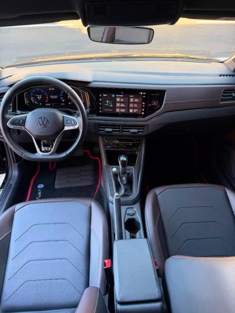 VOLKSWAGEN Virtus 1.0 4P 200 TSI FLEX HIGHLINE AUTOM�TICO, Foto 12