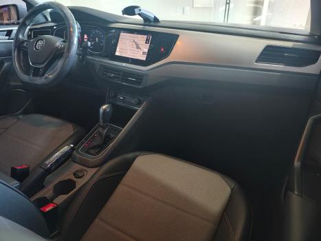VOLKSWAGEN Virtus 1.0 4P 200 TSI FLEX HIGHLINE AUTOM�TICO, Foto 9