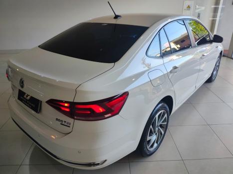 VOLKSWAGEN Virtus 1.0 4P 200 TSI FLEX HIGHLINE AUTOM�TICO, Foto 10