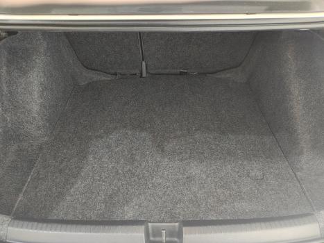 VOLKSWAGEN Virtus 1.0 4P 200 TSI FLEX HIGHLINE AUTOM�TICO, Foto 13