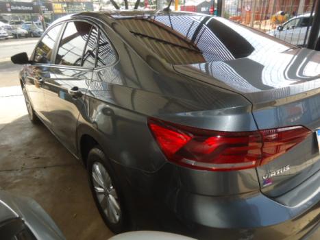 VOLKSWAGEN Virtus 1.0 4P 200 TSI FLEX COMFORTLINE AUTOM�TICO, Foto 5