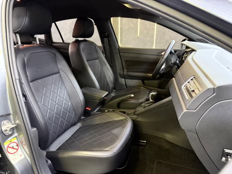 VOLKSWAGEN Virtus 1.4 4P 250 TSI EXCLUSIVE AUTOM�TICO, Foto 11